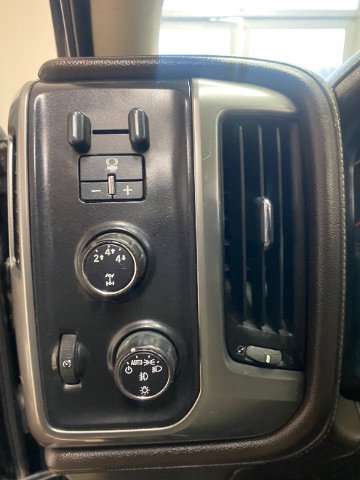 Used 2015 Chevrolet Silverado 2500 LTZ image 24