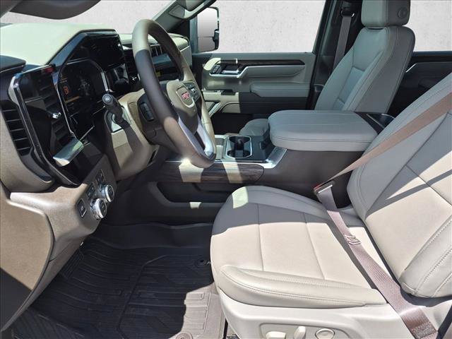 New 2026 GMC Sierra 2500 SLT w/ SLT Premium Package AWD/4WD video 4