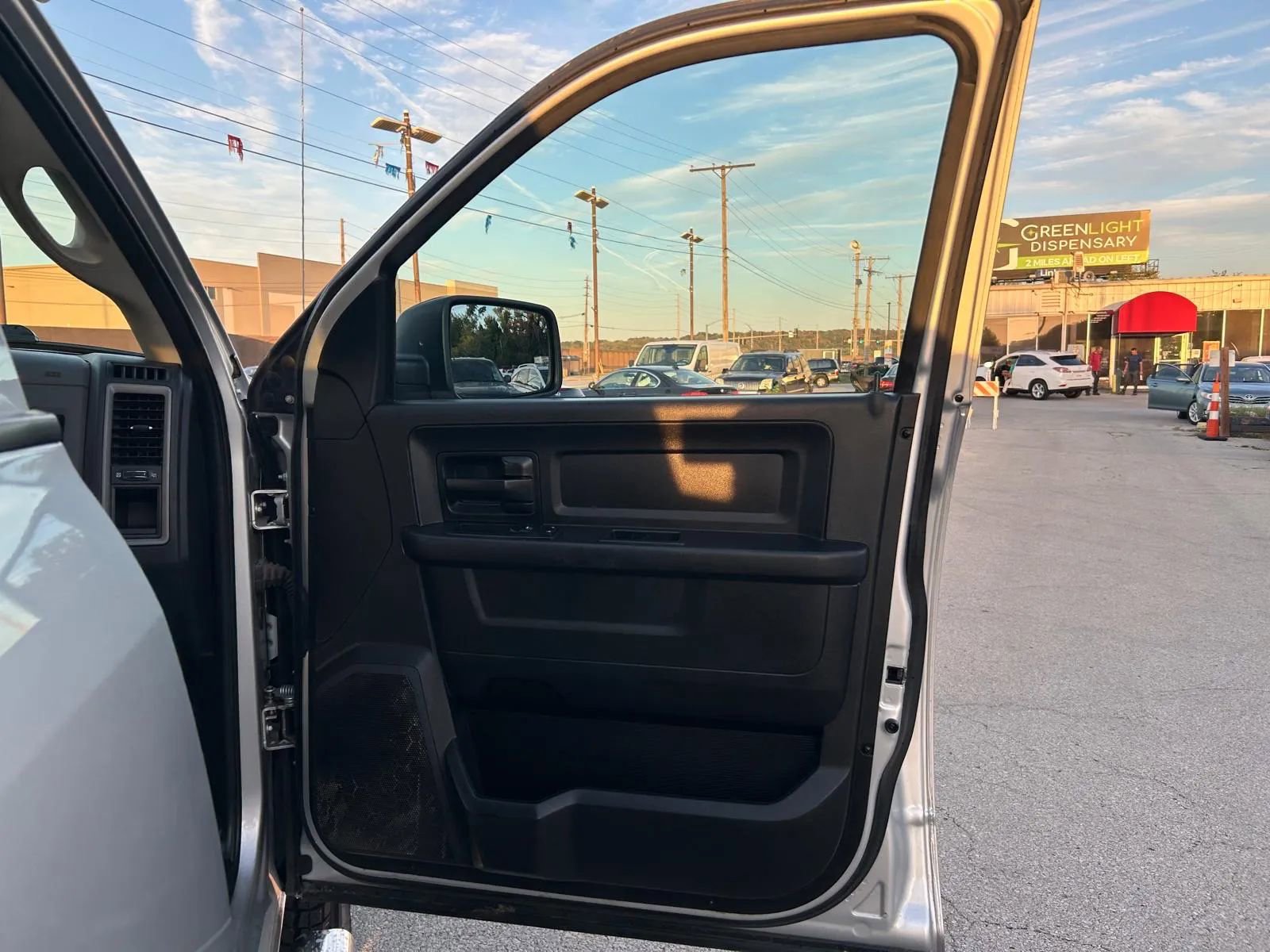 Used 2017 RAM 2500 Tradesman image 12