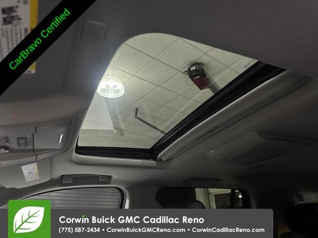 Certified 2017 GMC Yukon Denali w/ Open Road Package AWD/4WD image 28