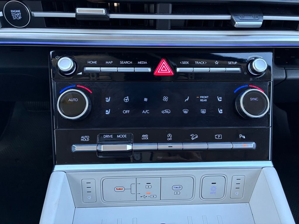 Used 2024 Hyundai Santa Fe Calligraphy image 36