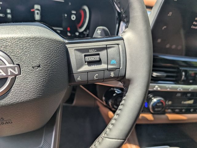 New 2026 Nissan Pathfinder Platinum AWD/4WD image 18