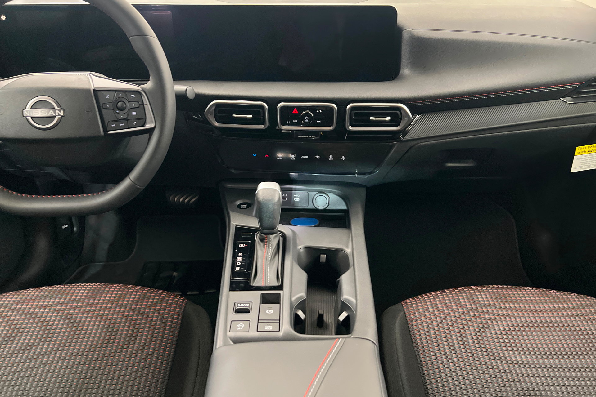New 2027 Nissan Sentra SR w/ Floor Mat Package FWD image 13