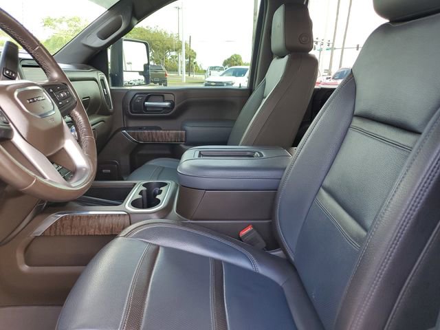 Used 2021 GMC Sierra 2500 Denali w/ Denali Ultimate Package image 14