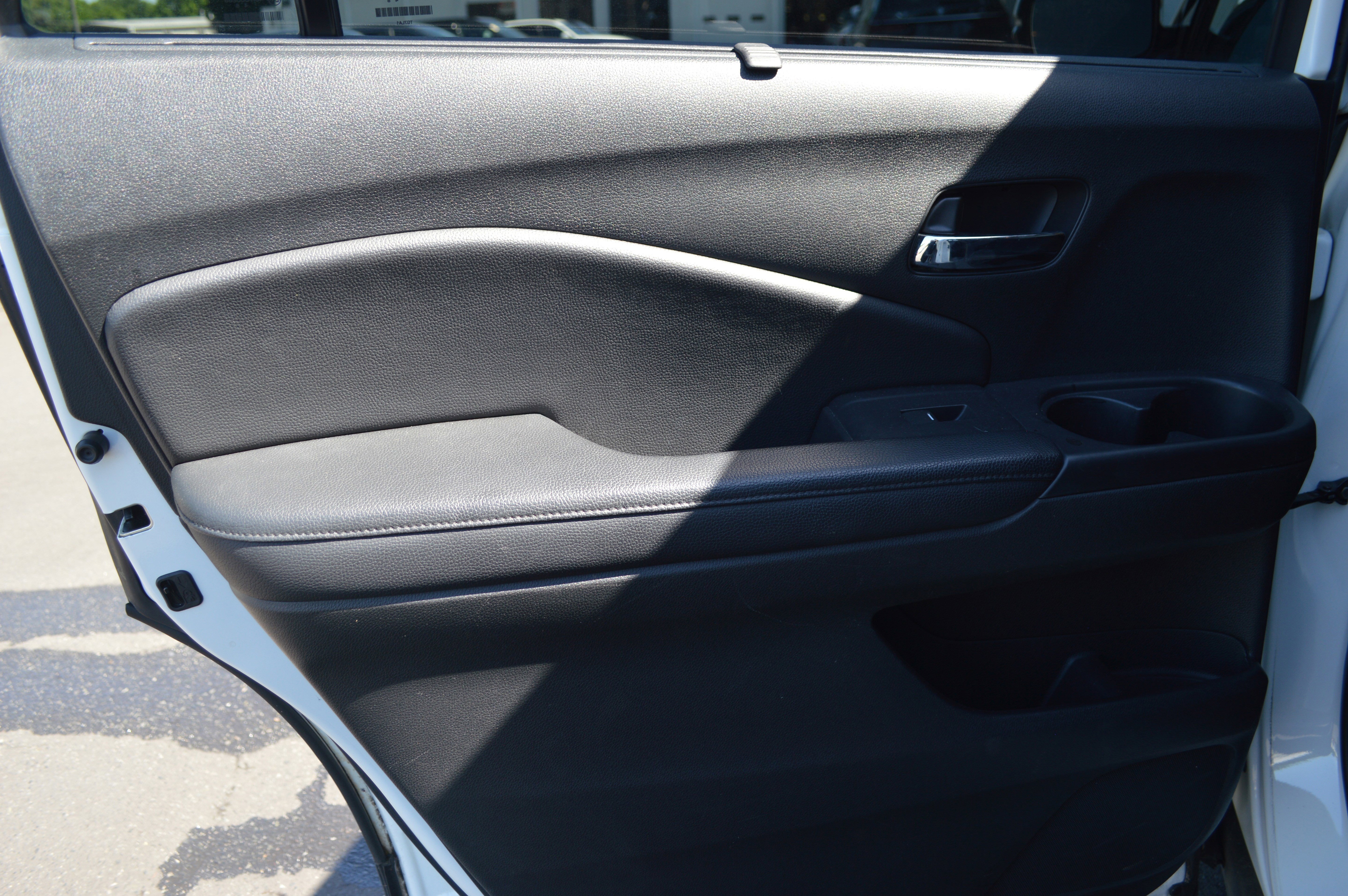 Used 2017 Honda Pilot Touring image 28