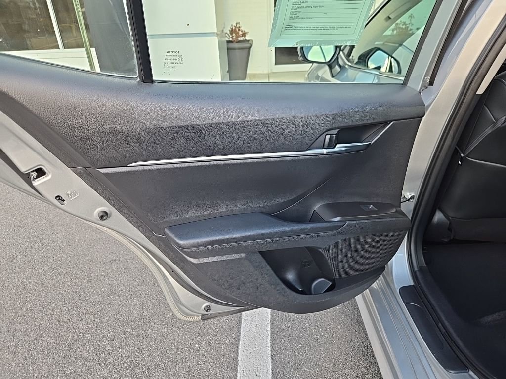 Used 2024 Toyota Camry SE w/ Cold Weather Package image 35