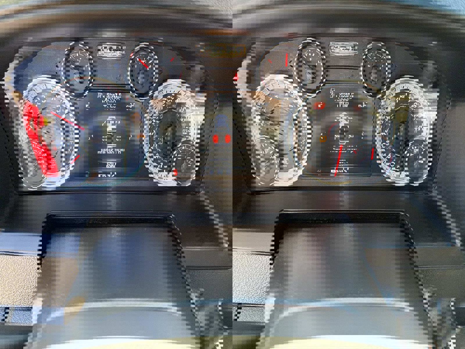 Used 2016 RAM 2500 Laramie image 5