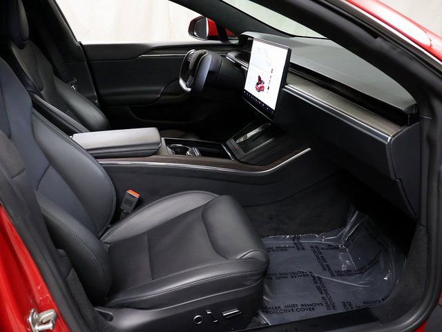 Used 2023 Tesla Model S Standard Range image 33