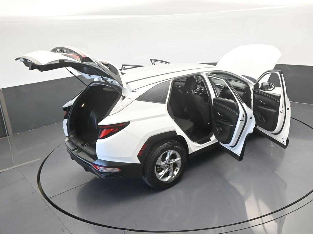 Used 2023 Hyundai Tucson SE image 60