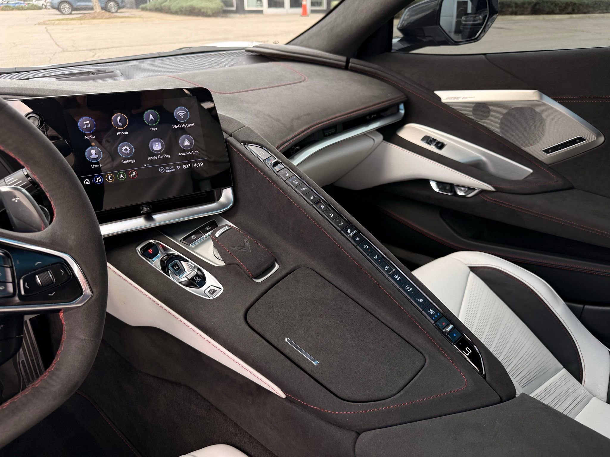 Used 2023 Chevrolet Corvette Stingray w/ Z51 Performance Package image 43