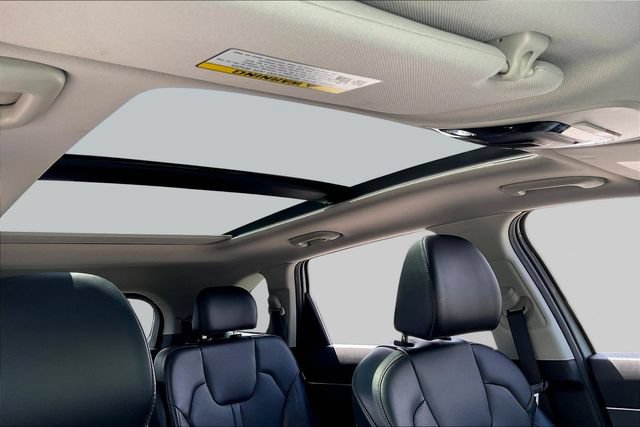 Used 2025 Kia Sorento EX w/ Panoramic Sunroof Package AWD/4WD image 20