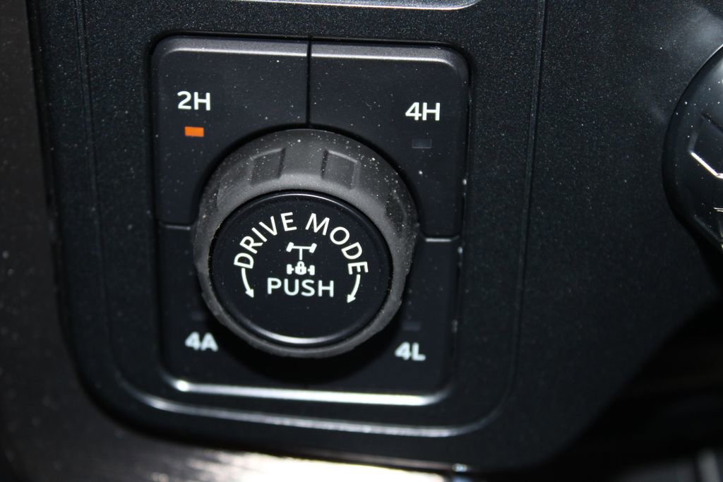 New 2026 Ford F150 King Ranch w/ Equipment Group 601A High image 47