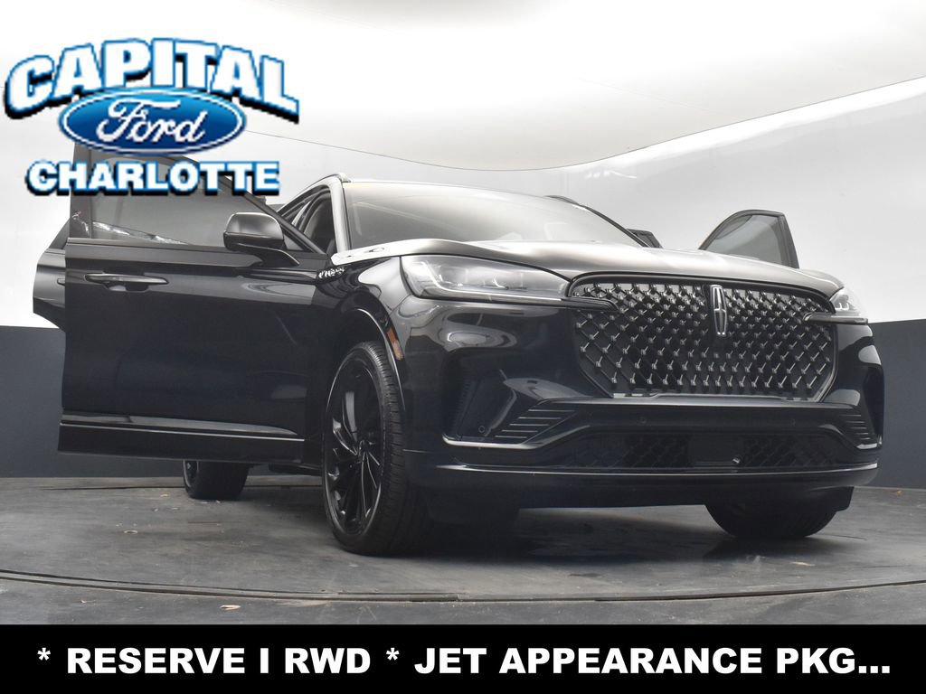 Used 2025 Lincoln Aviator Reserve w/ Jet Appearance Package image 31