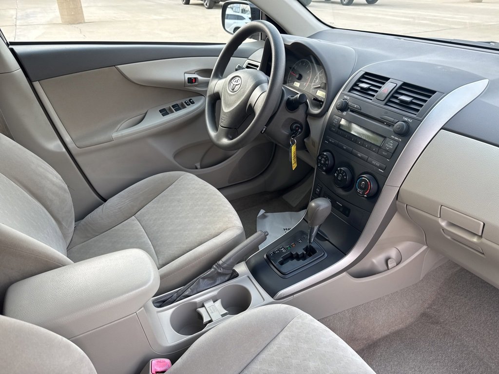Used 2009 Toyota Corolla LE image 19