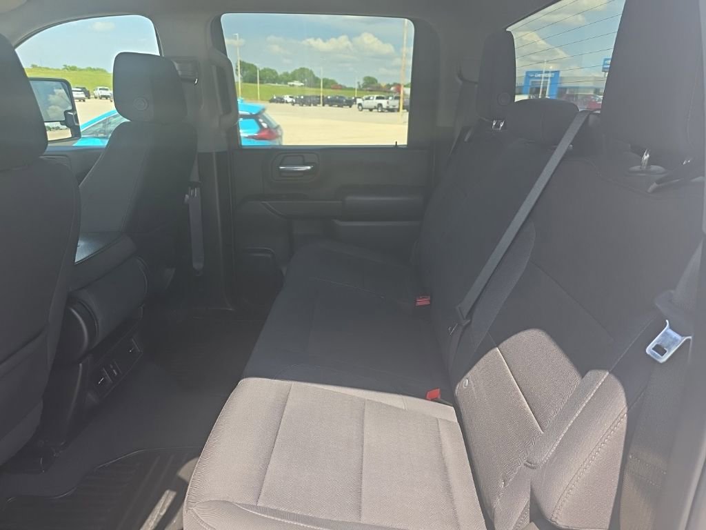 Used 2024 Chevrolet Silverado 2500 Custom w/ Custom Value Package AWD/4WD image 10