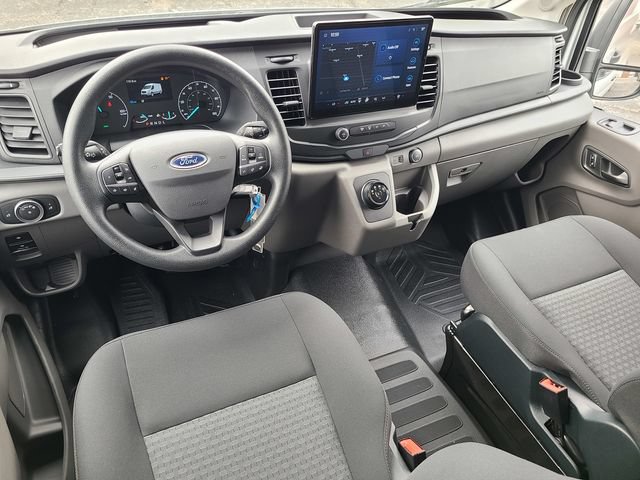 New 2023 Ford E-Transit 148 High Roof Extended RWD image 30