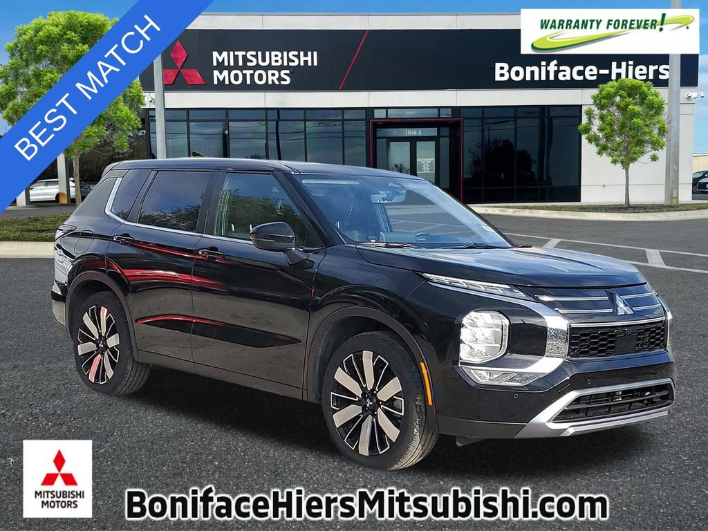 Used 2025 Mitsubishi Outlander SE