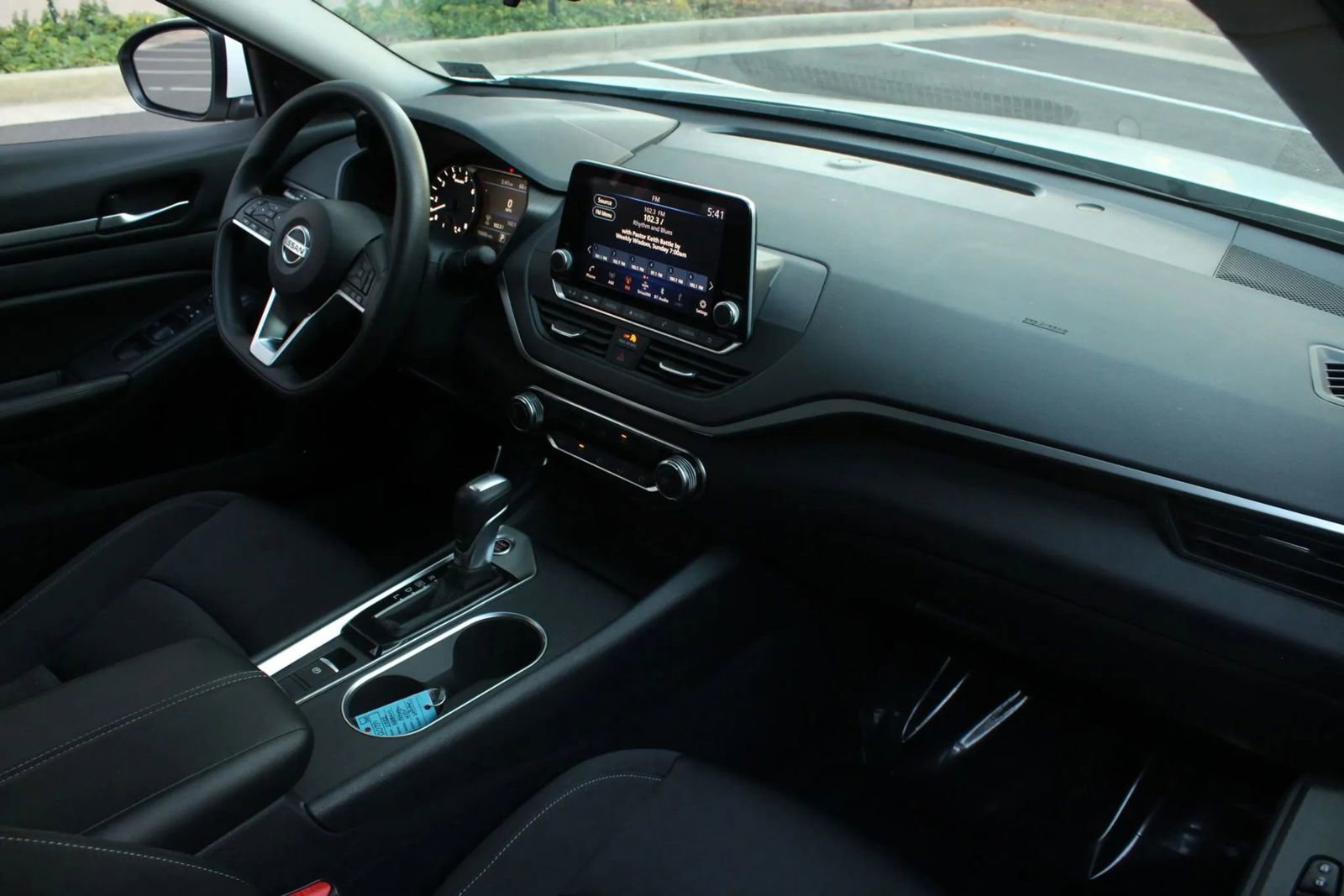 Used 2022 Nissan Altima 2.5 SV AWD/4WD image 28