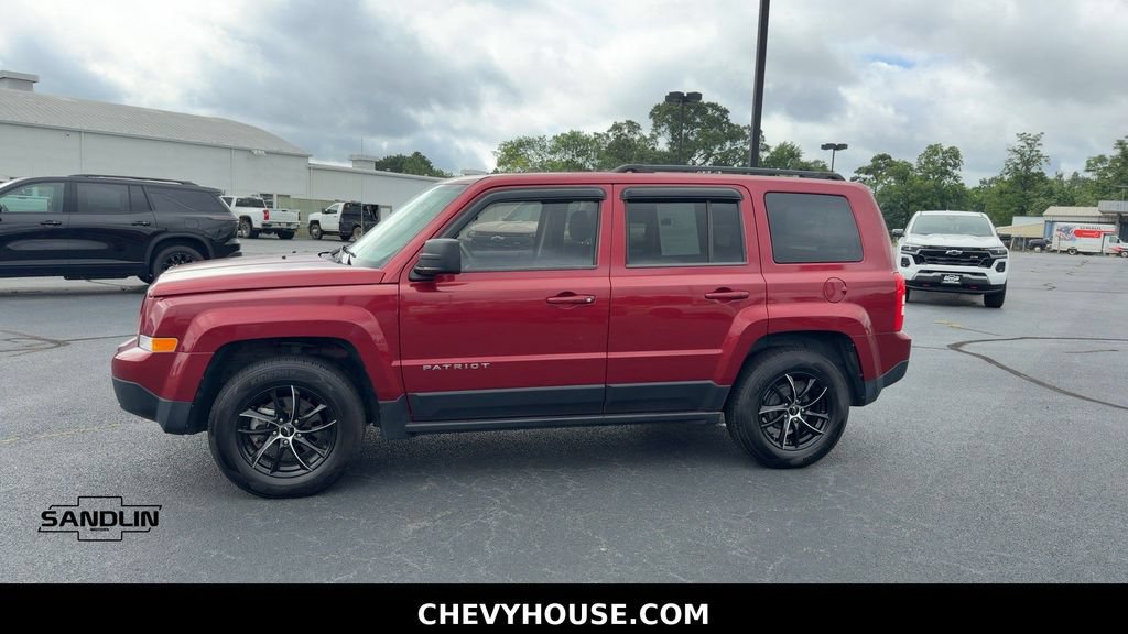 Used 2015 Jeep Patriot Sport w/ Power Value Group FWD image 5