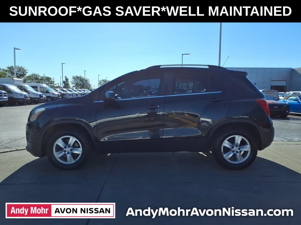 Used 2015 Chevrolet Trax LT w/ LT Sun and Sound Package FWD image 5
