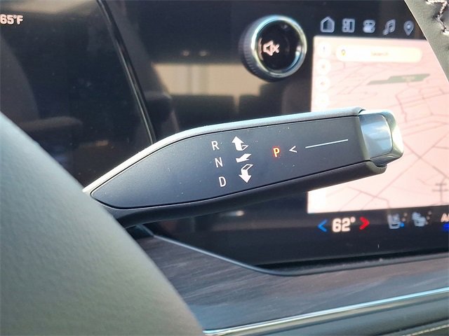 New 2026 Chevrolet Suburban Premier image 7