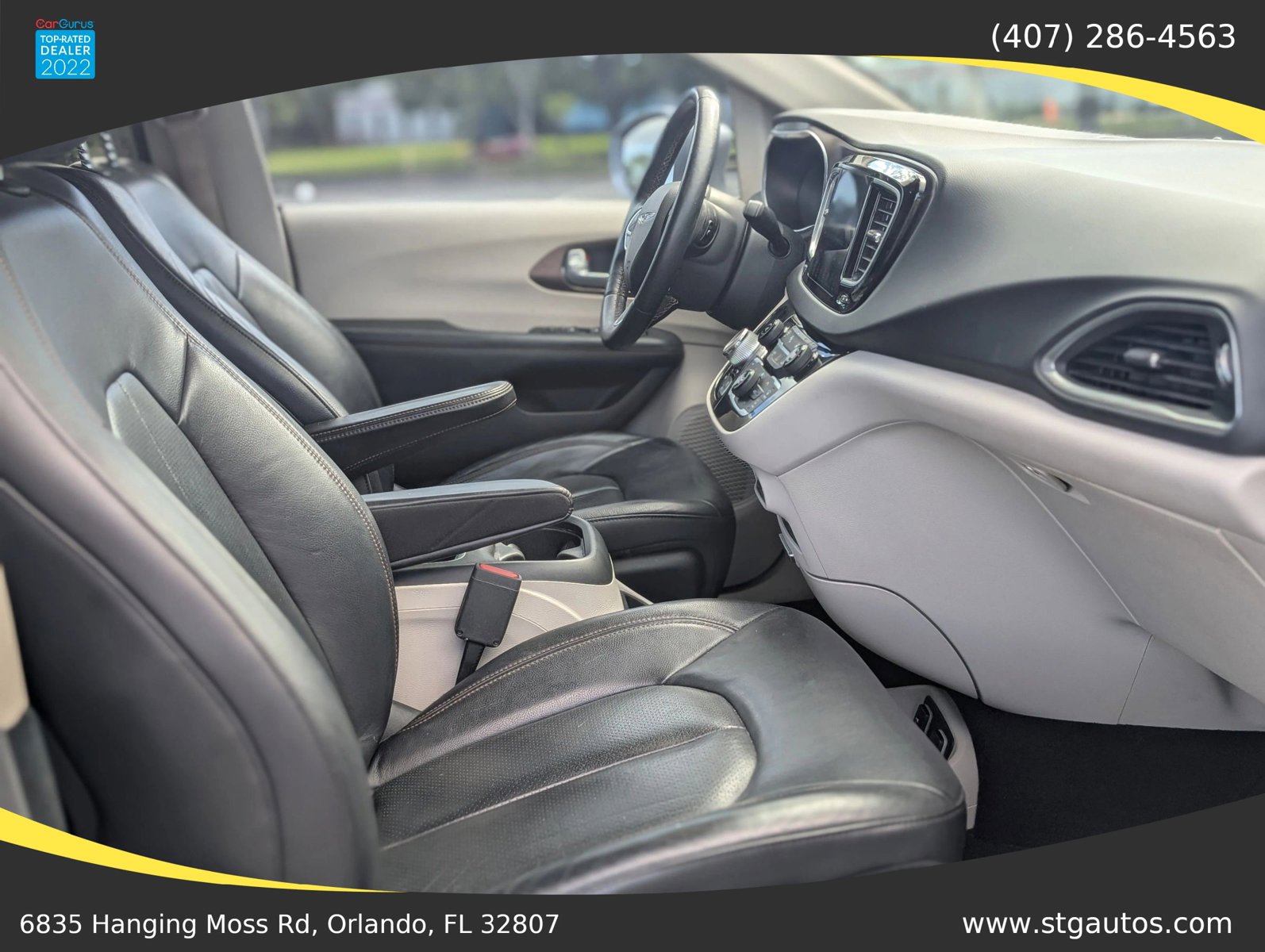 Used 2017 Chrysler Pacifica Touring-L Plus w/ Advanced Safetytec Group FWD image 27