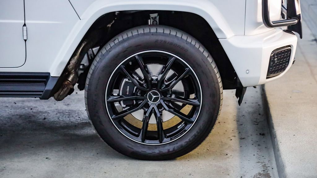 Used 2025 Mercedes-Benz G 550 image 11