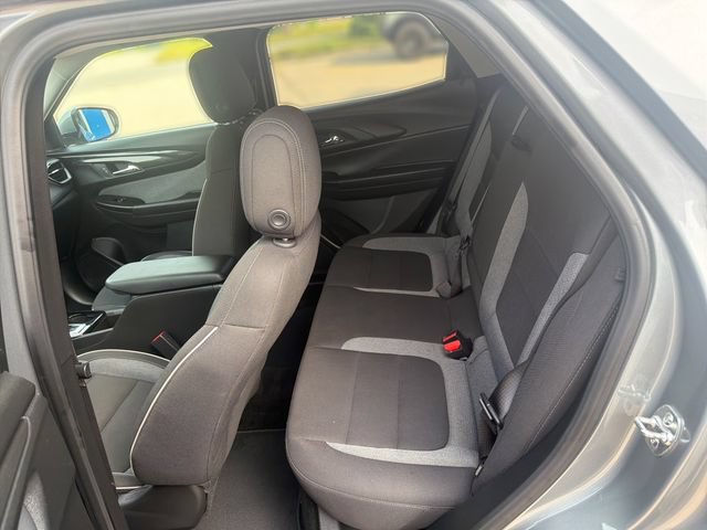 Certified 2025 Chevrolet TrailBlazer LT w/ Convenience Package AWD/4WD image 10