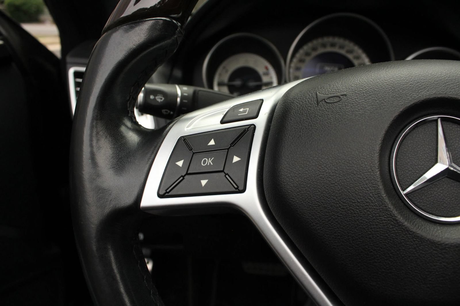 Used 2016 Mercedes-Benz E 400 Cabriolet image 26