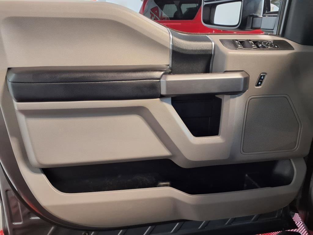 Used 2021 Ford F250 XLT w/ XLT Value Package image 17