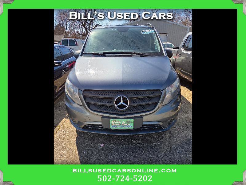 Used 2016 Mercedes-Benz Metris Passenger image 1