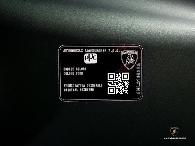 Used 2026 Lamborghini Urus SE AWD/4WD image 6