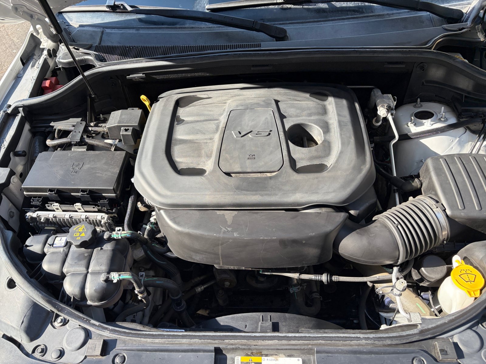 Used 2021 Jeep Grand Cherokee Laredo AWD/4WD image 30