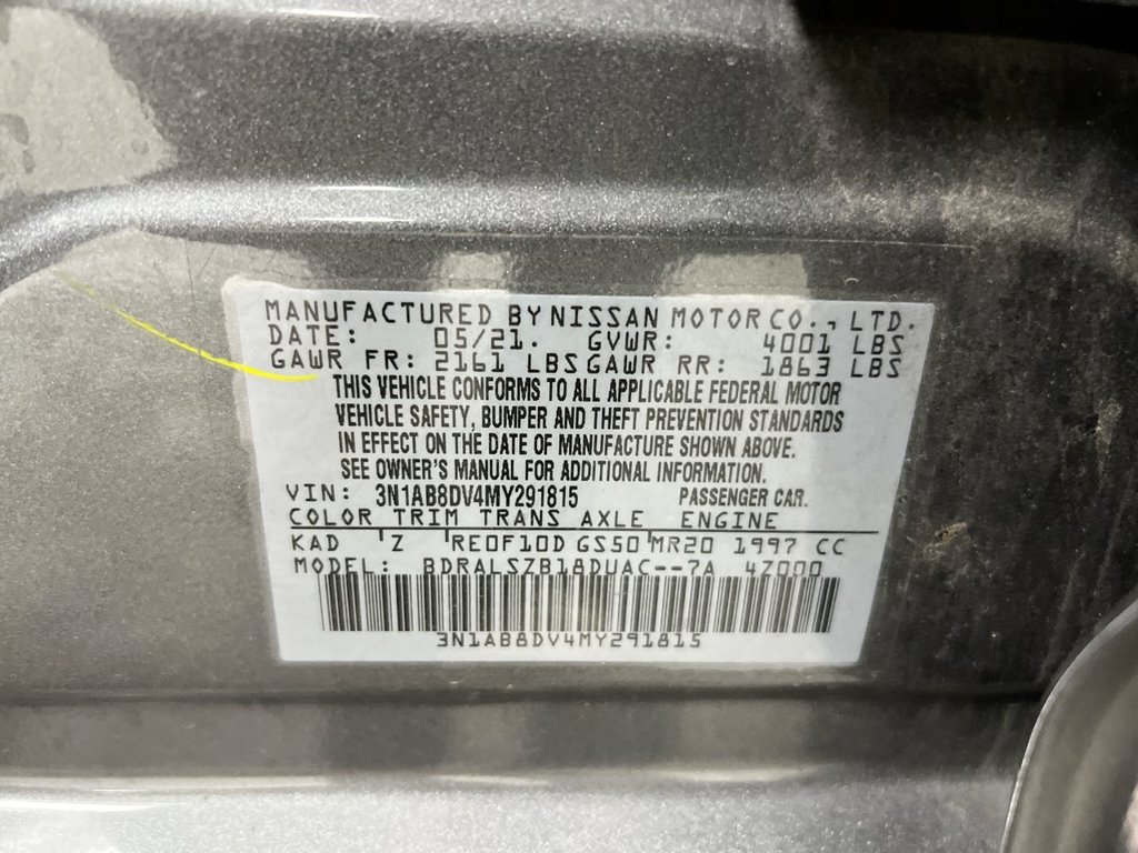 Used 2021 Nissan Sentra SR w/ SR Premium Package FWD image 28