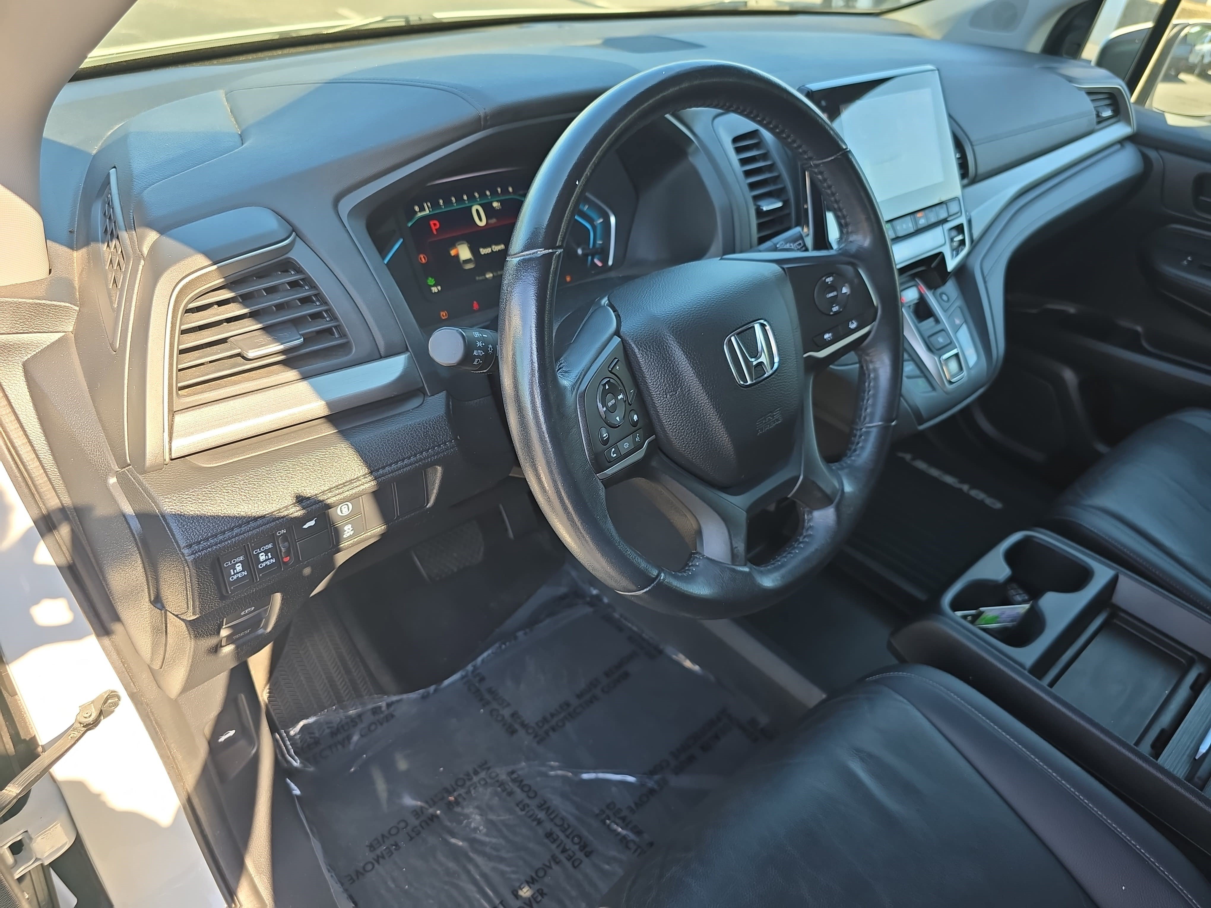 Used 2023 Honda Odyssey EX-L image 18