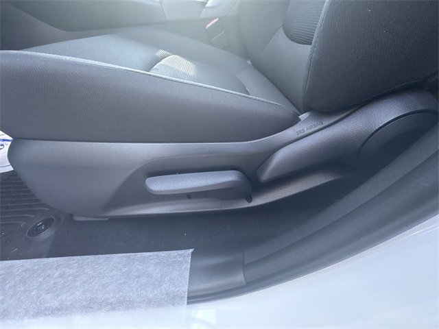 Used 2025 Toyota RAV4 LE image 13