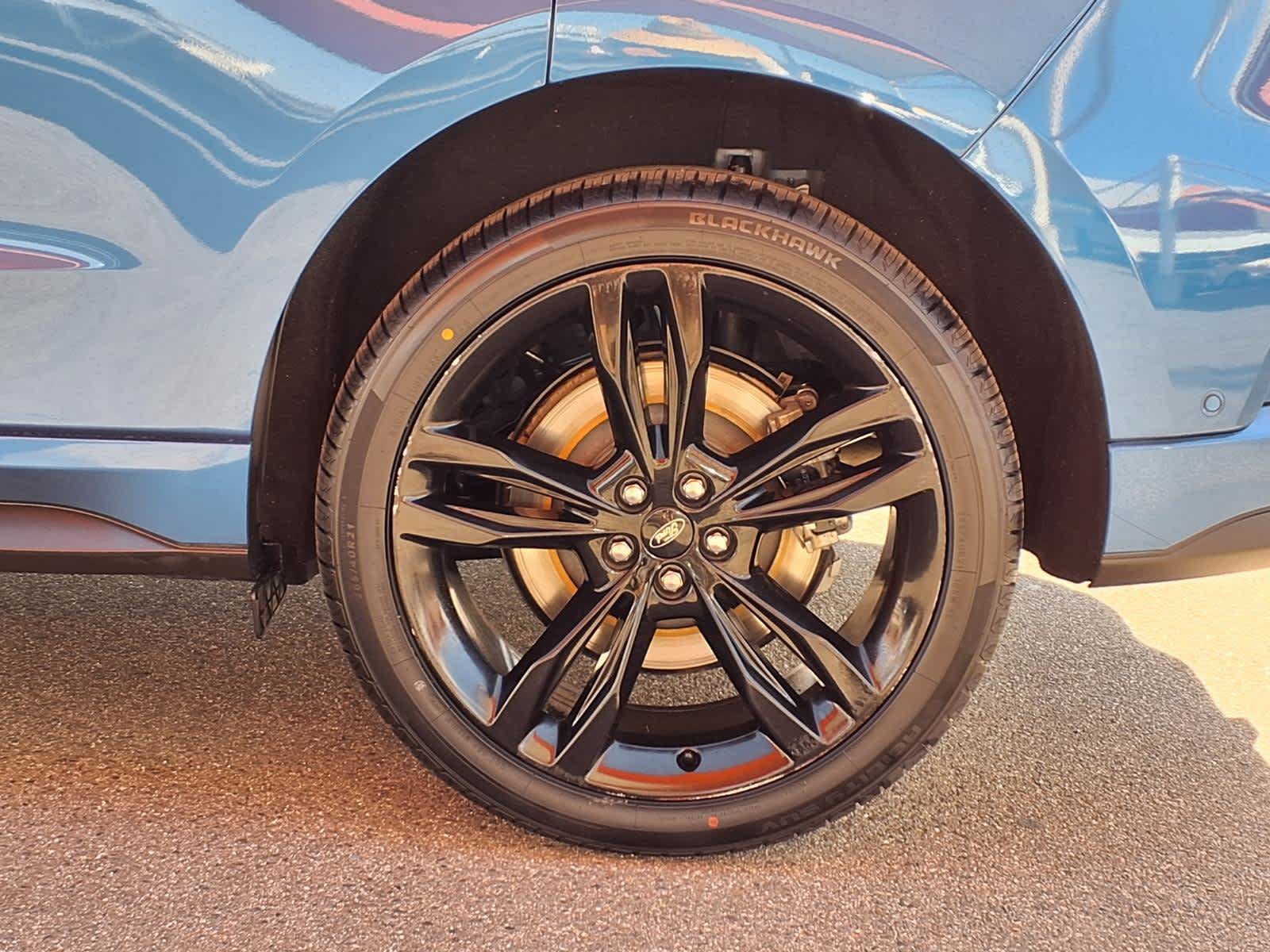 Used 2019 Ford Edge ST w/ Equipment Group 401A AWD/4WD image 7