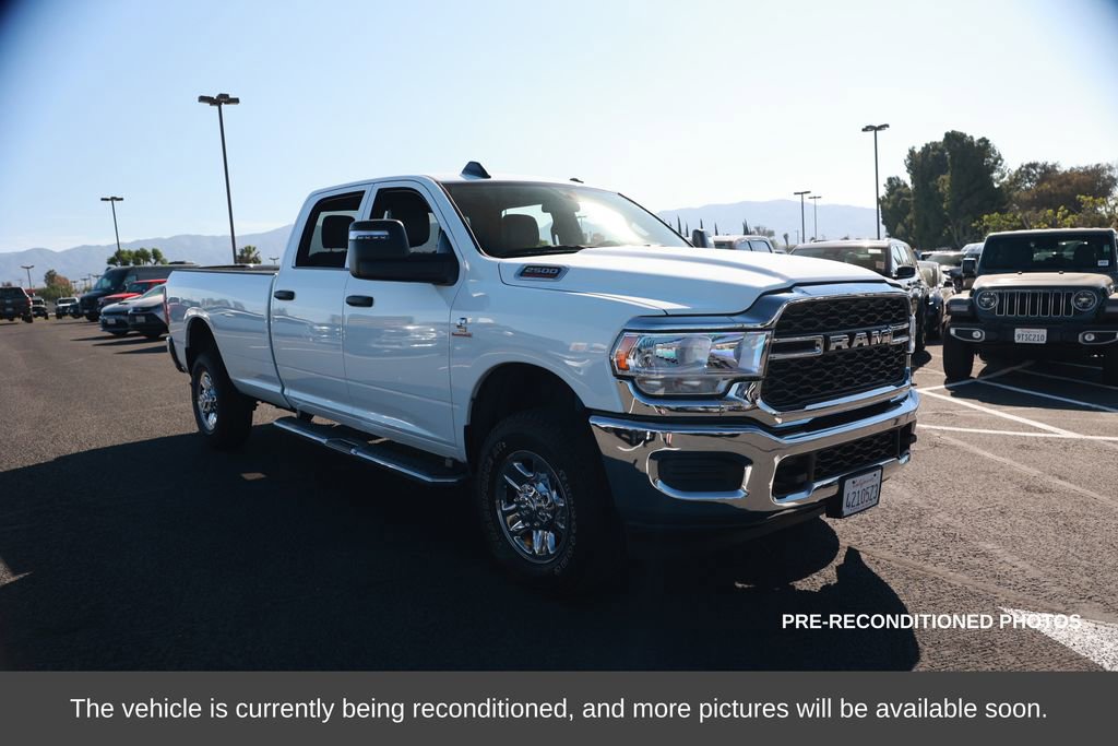 Used 2024 RAM 2500 Tradesman w/ Chrome Appearance Group image 8