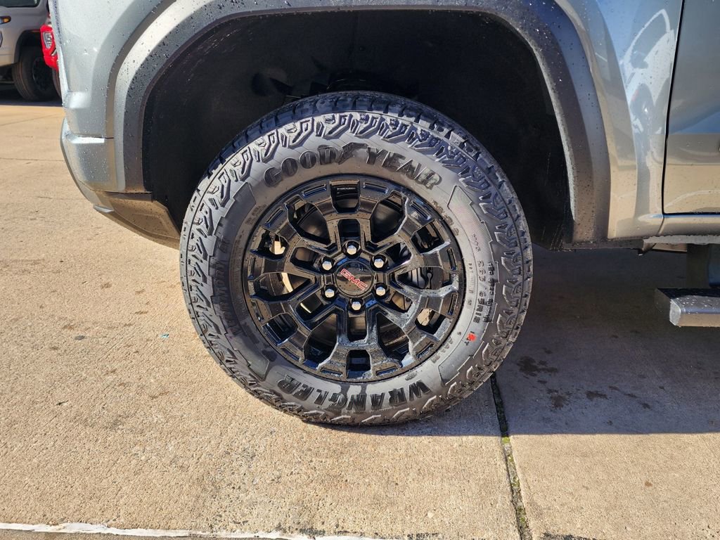 New 2026 GMC Canyon Elevation w/ Convenience Package image 52