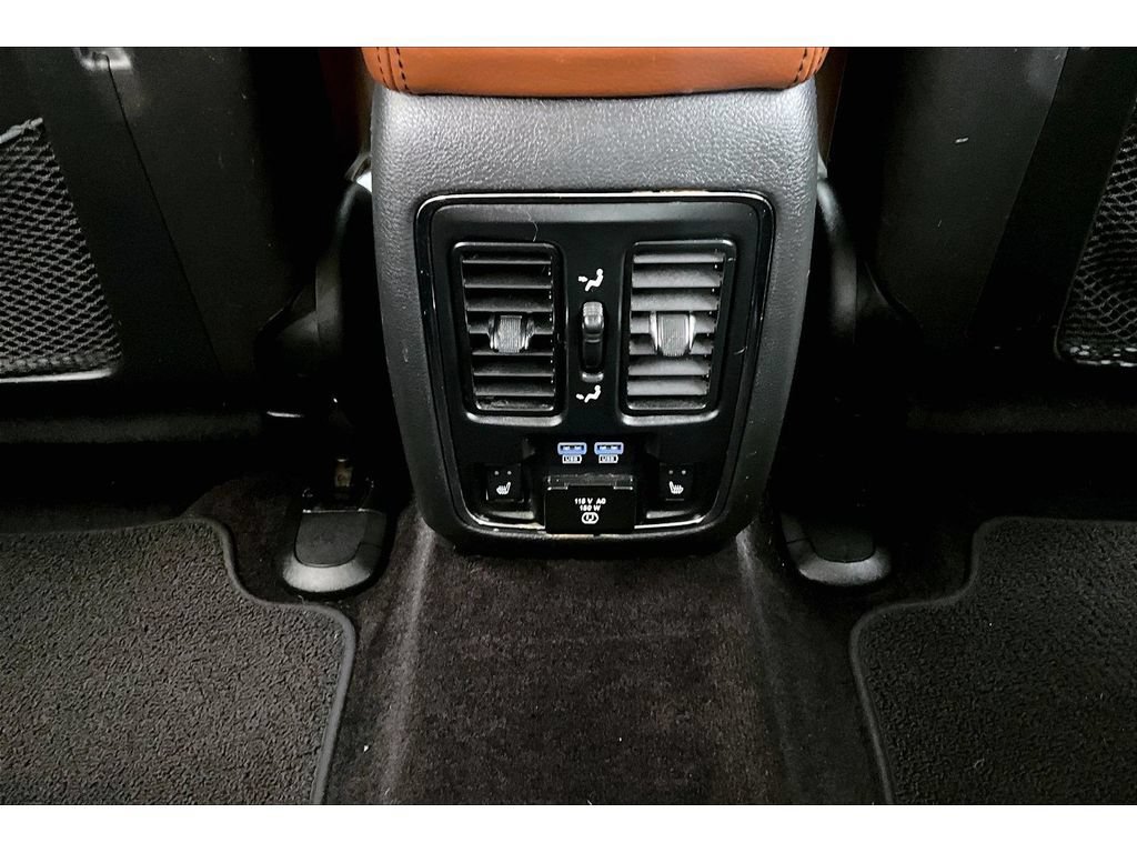 Used 2016 Jeep Grand Cherokee Summit AWD/4WD image 13