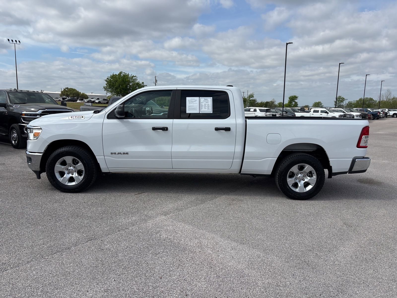 Used 2022 RAM 1500 Tradesman w/ Trailer Tow Group (B) image 2