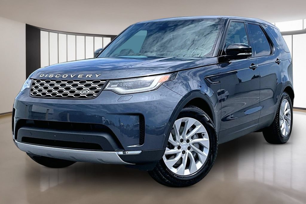 New 2026 Land Rover Discovery S
