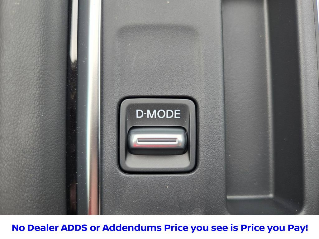 New 2026 Nissan Pathfinder SL FWD image 35