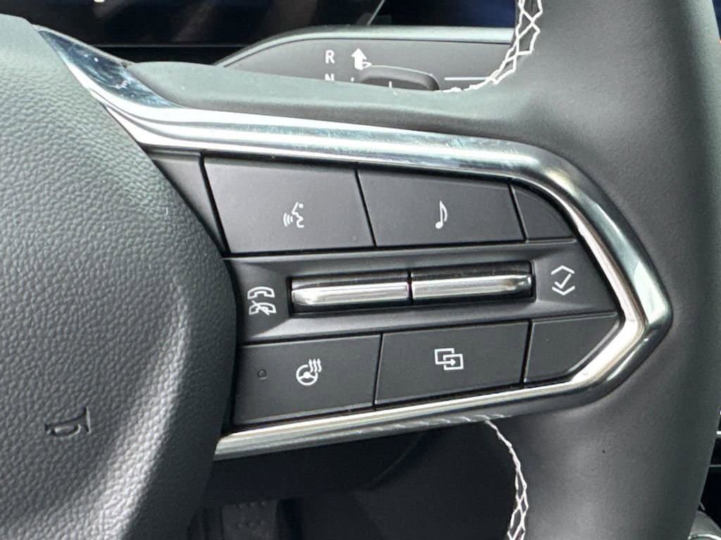 New 2026 Chevrolet Traverse High Country w/ LPO, Floor Liner Package FWD image 27