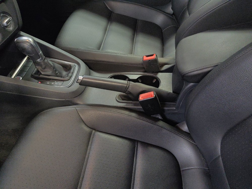 Used 2016 Volkswagen Jetta SE FWD image 26