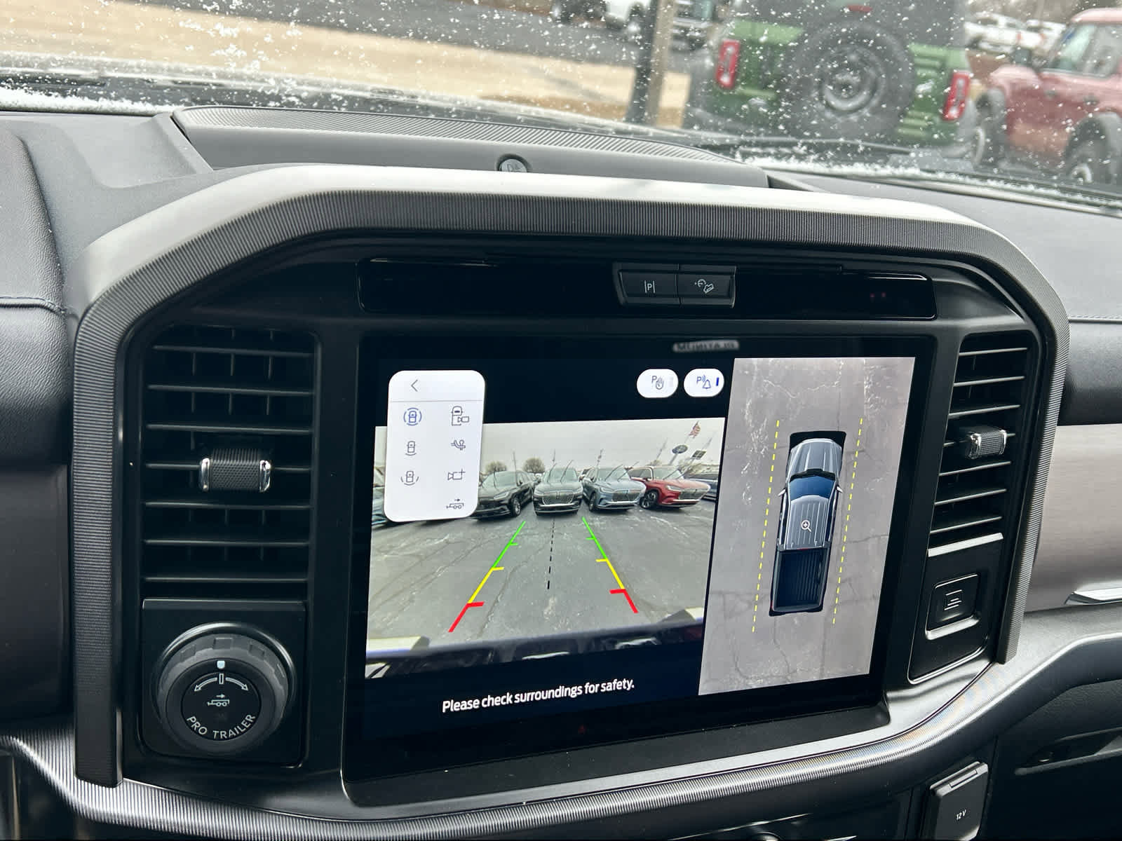 New 2025 Ford F150 Platinum w/ FX4 Off-Road Package image 32