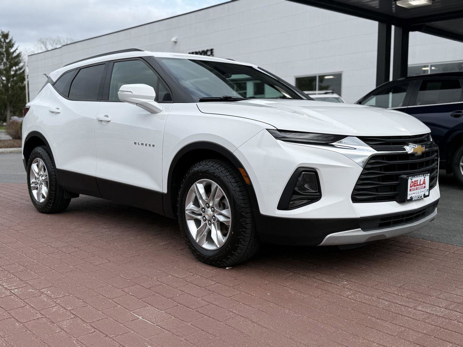 Used 2019 Chevrolet Blazer LT image 3