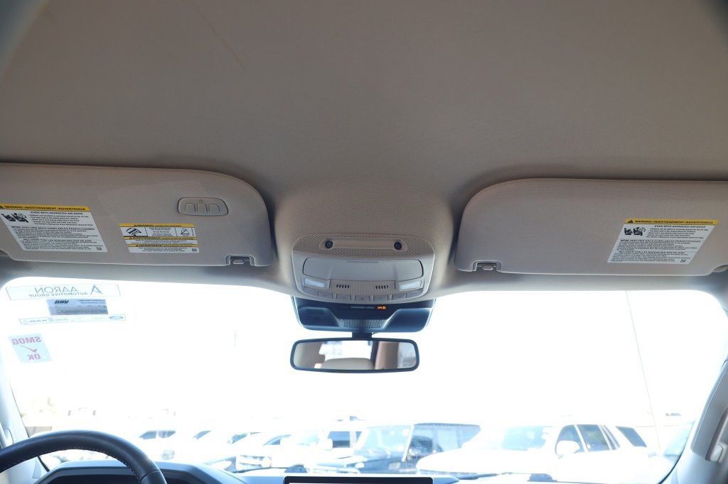 Used 2024 Ford Expedition XLT RWD image 35