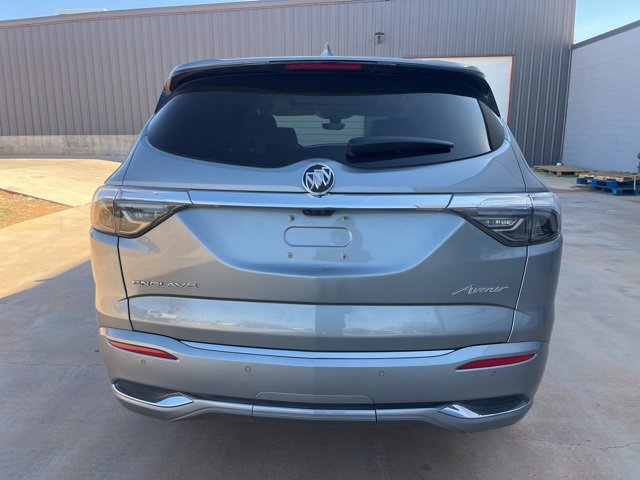 Used 2023 Buick Enclave Avenir w/ Avenir Technology Package image 5