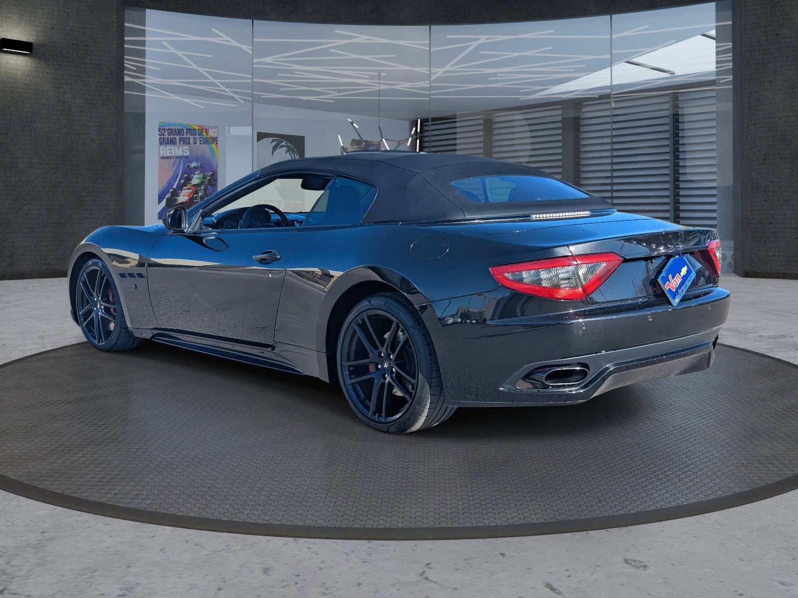 Used 2015 Maserati GranTurismo Sport image 4
